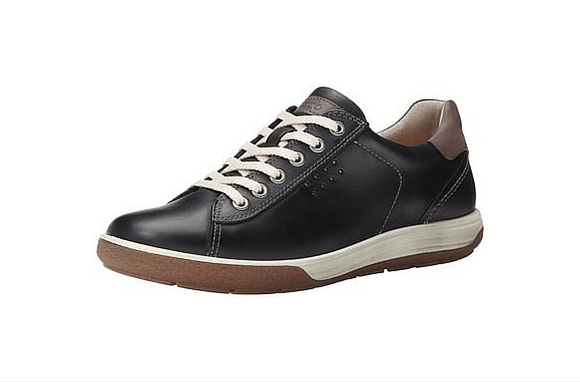 ecco shoes for travel