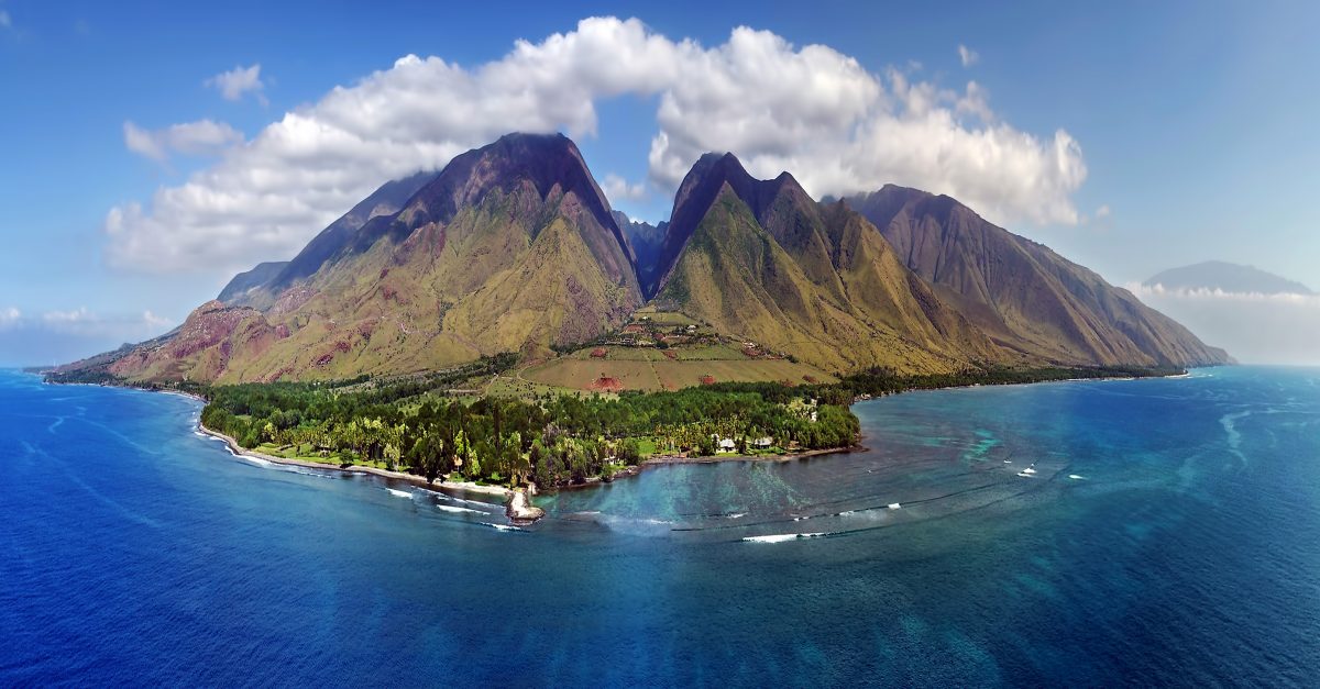 Maui, HI Travel Guide: Visit Maui – SmarterTravel