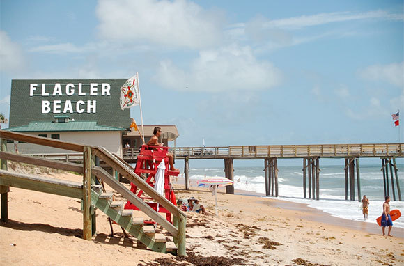 Bare Beaches Couple - 10 Secret Beaches in Florida