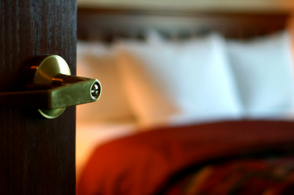 What We’re Reading: Hotels Tell Guests to Shut Up with ‘Noise Meters’