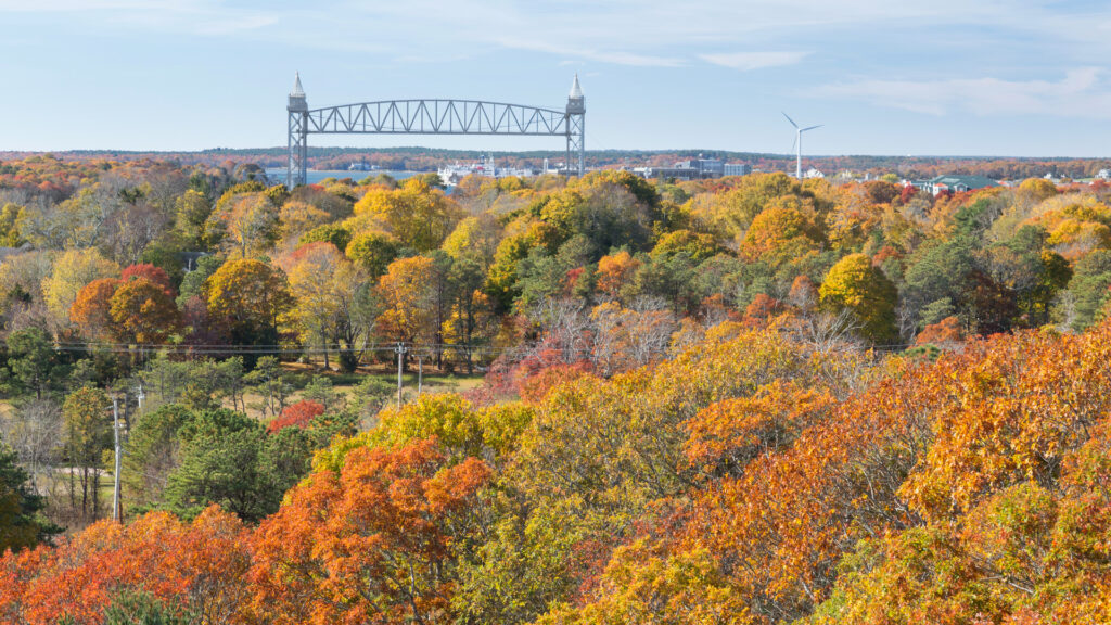 cape-cod-bridge-fall