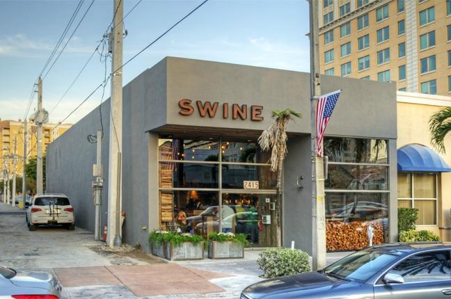 Swine southern table & bar