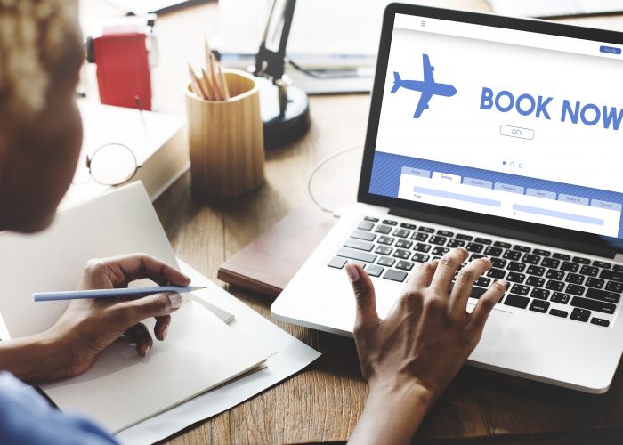 7 Airfare Analysts Weigh in on When to Book Flights