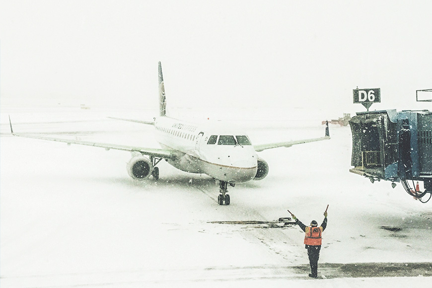 airport plane snow