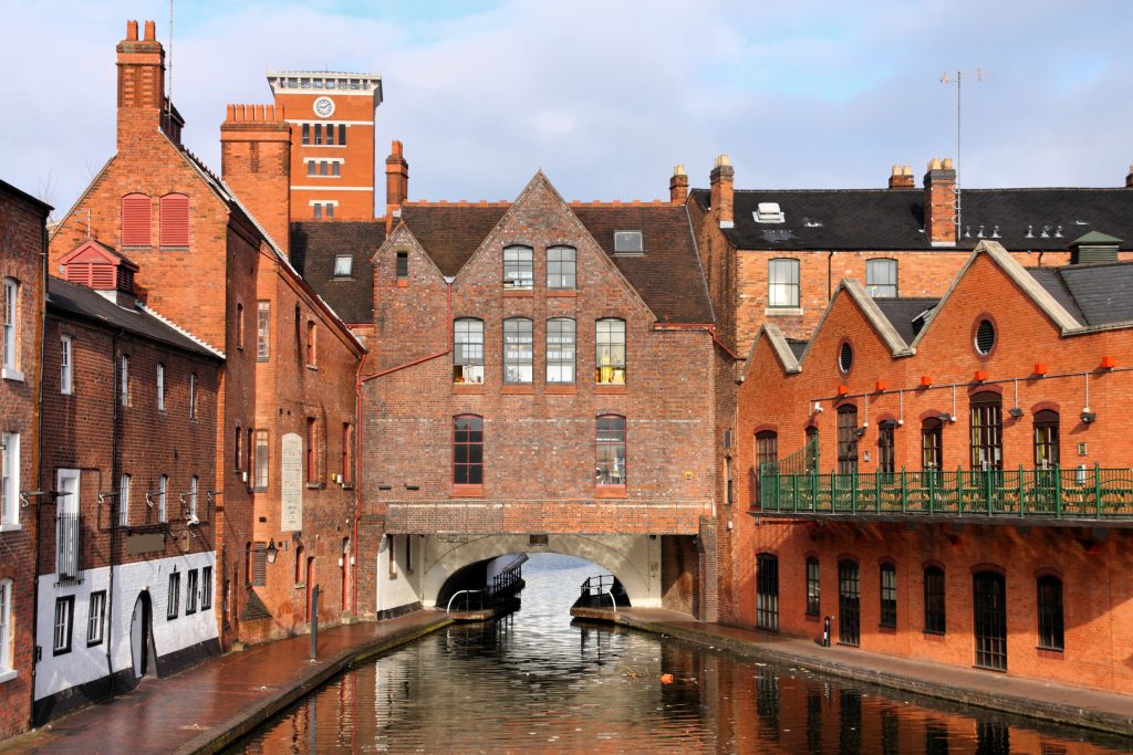 brick buildings surrounding birmingham canals.