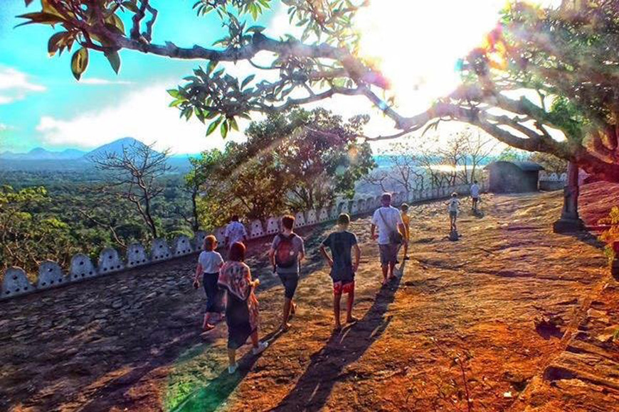 Mango Vacations tour group explores outdoors
