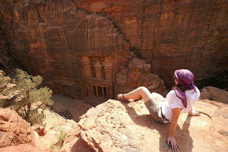 tourist pausing at Petra 