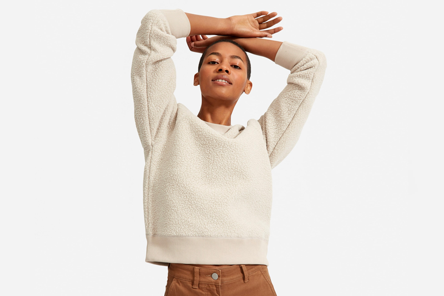 Everlane The ReNew Fleece Raglan Sweatshirt.