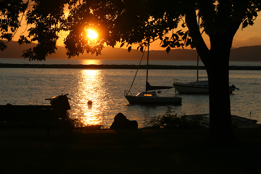 lake champlain sunset.