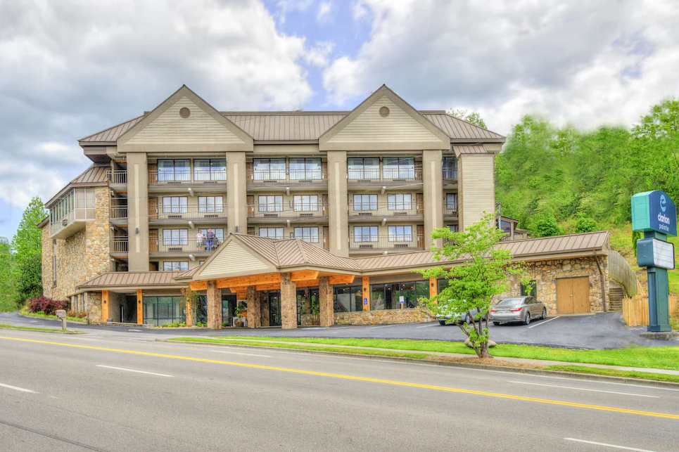 Front exterior of the Clarion Pointe Downtown Gatlinburg