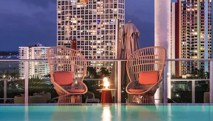 Roof top swimming pool at the Novotel Miami Brickell at night