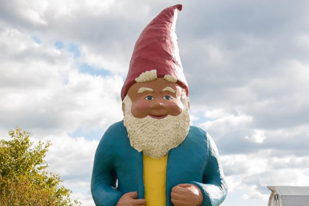 Gnome Chomsky is located at Kelder's Farm and was the world’s largest gnome at one point in time.