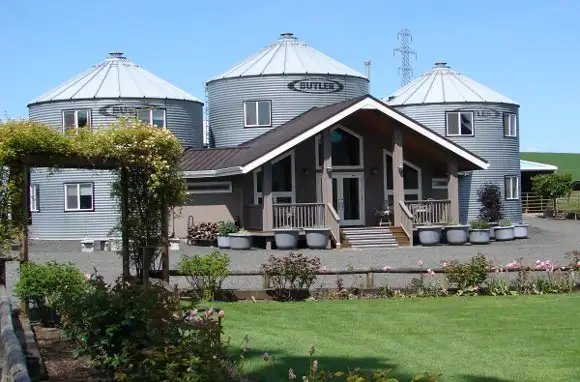 Great For Couples... Abbey Road Farm Bed & Breakfast (Carlton, Oregon)