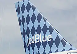 JetBlue offers bonus points, rebate