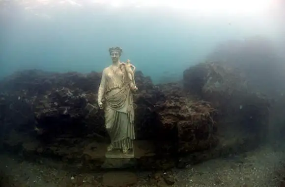 Bay Of Naples, Italy: Roman Ruins