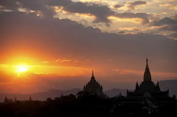 Best Of Burma (Intrepid Travel)