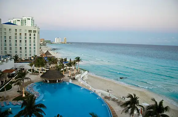 Le Blanc Spa Resort (Cancun, Mexico)