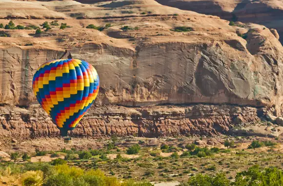 Hot-Air Ballooning, Arches National Park And Canyonlands National Park, Utah