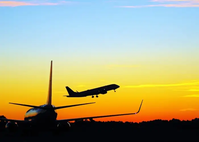 What’s the Difference Between Nonstop and Direct Flights?