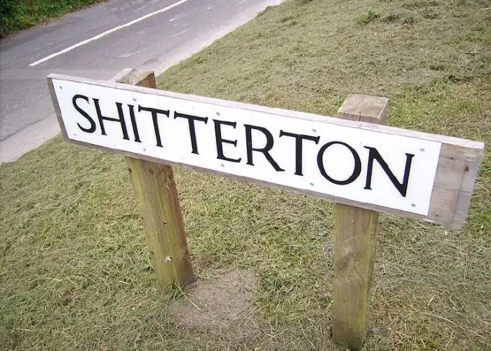 Shitterton, England