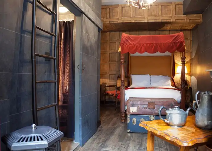 New Harry Potter Hotel Rooms Charm Muggles on Holiday