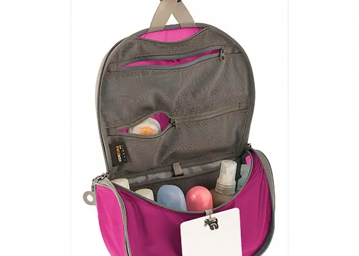 SmarterTravel Pick of the Day: Sea to Summit Travelling Light Hanging Toiletry Bag