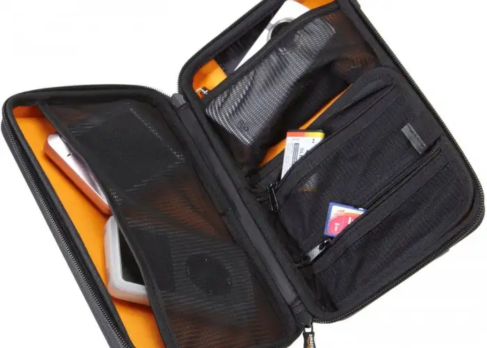 Pick of the Day: AmazonBasics Universal Travel Case for Small Electronics and Accessories