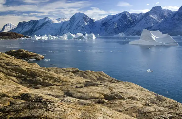 Eastern Greenland Ice And Mountains (Mountain Travel Sobek)