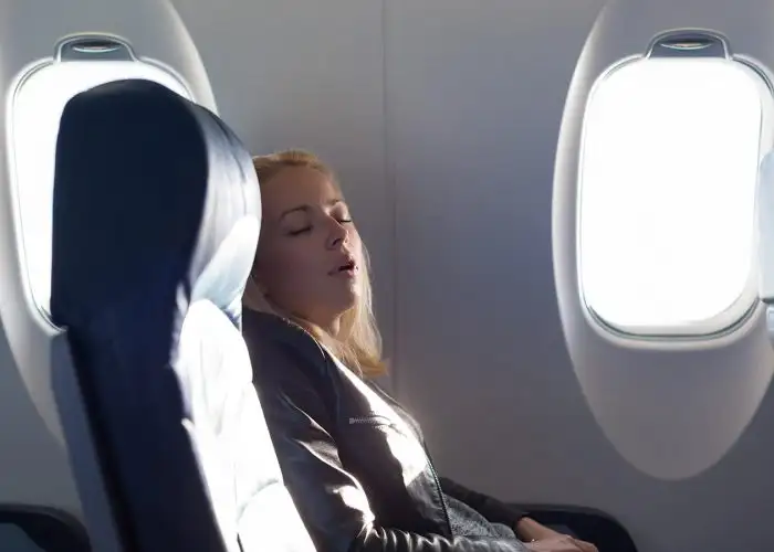 This Is Why You Can’t Sleep on the Plane