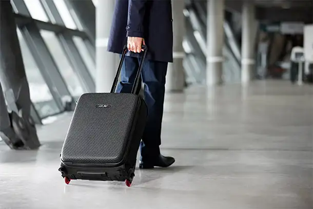 LAT_56 Road Warrior Review: Rolling Carry-On Suitcase