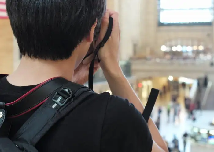 Camera Lift Strap Review: New Camera Strap Designed to End Neck Pain