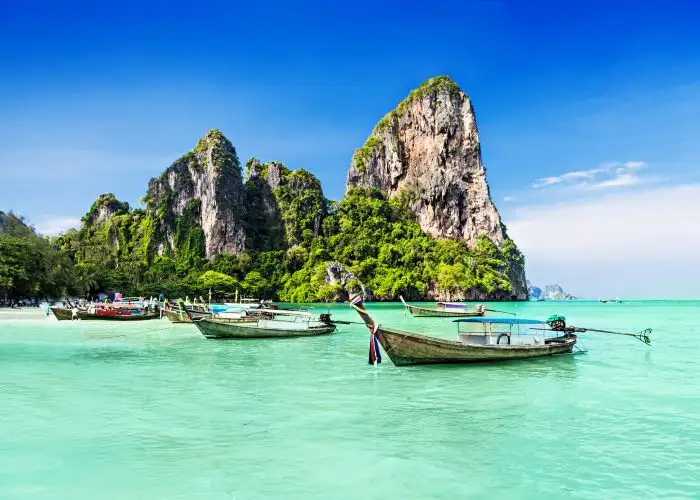 Bangkok, Phuket, Koh Samui: 6-Night Vacations from $1090