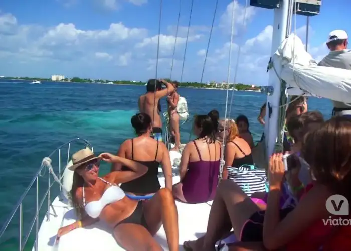 Cancun Isla Mujeres Trimaran Cruise Tour