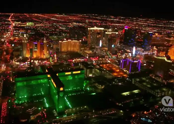 Las Vegas Strip Night Flight by Helicopter Tour