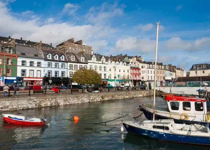 best countries for Americans to move to ireland