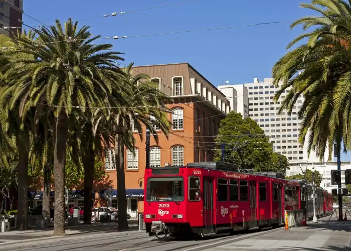 Transportation in Tijuana: San Diego Trolley