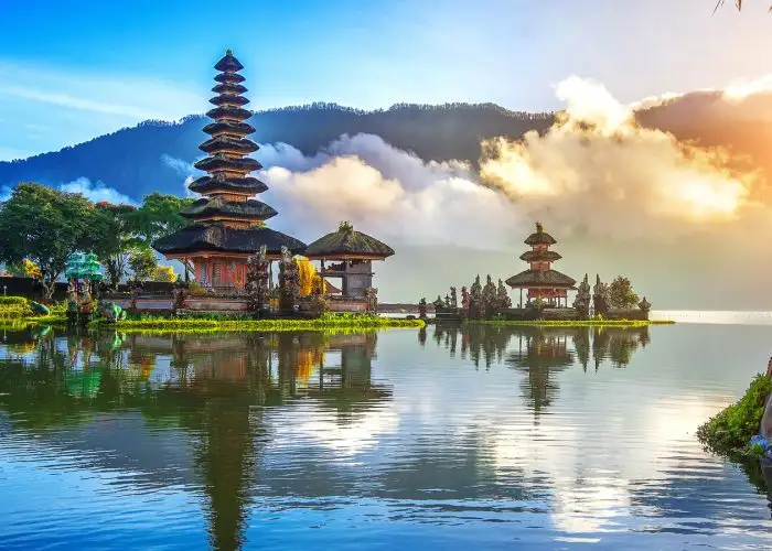 pura ulun danu bratan temple in Bali, indonesia