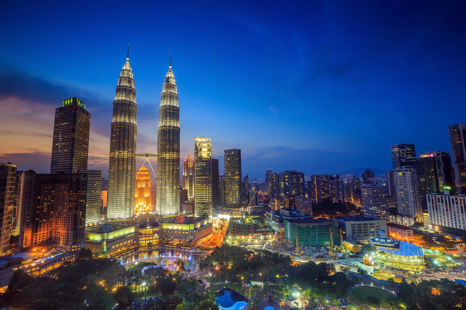 kuala lumpur at night