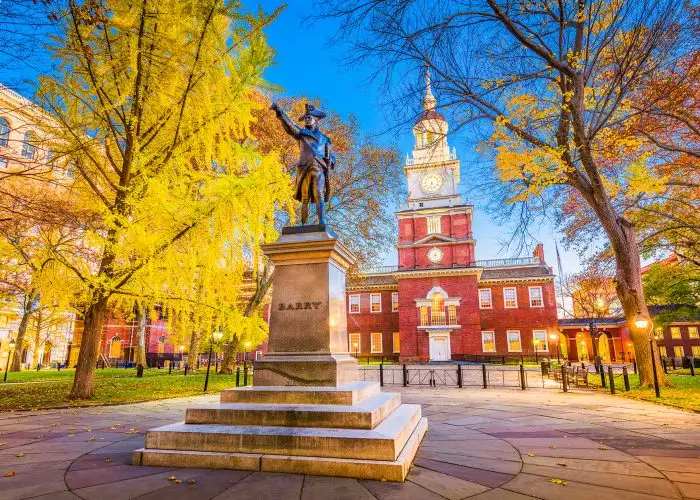 independence hall philadelphia.