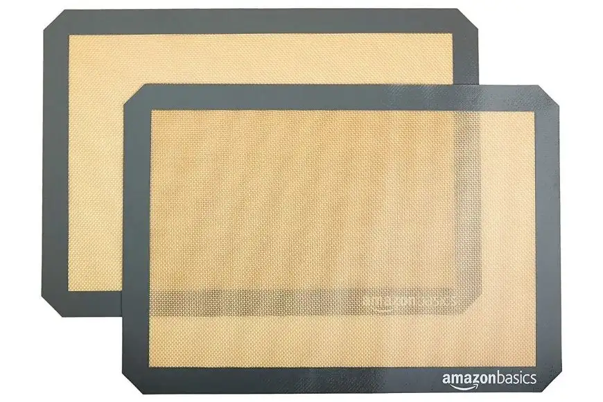 Amazonbasics silicone baking mats.