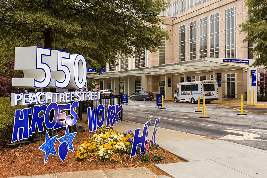 Emory Hospital entrance; signs of support during the COVID-19 pandemic 