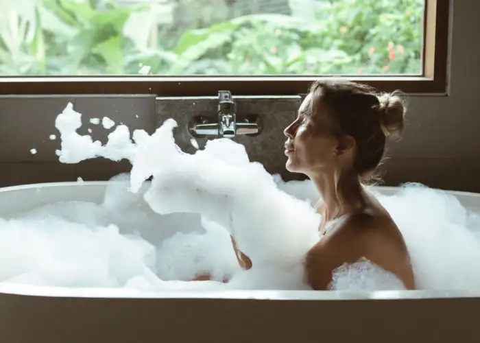 13 Best Bubble Baths To Help You Unwind