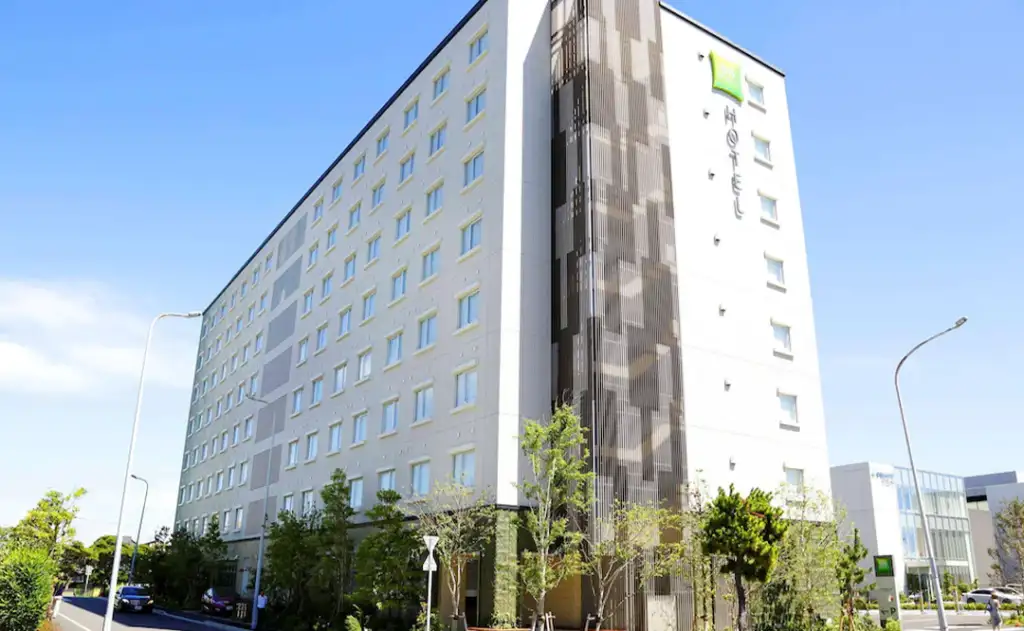 Exterior of the ibis Styles Tokyo Bay