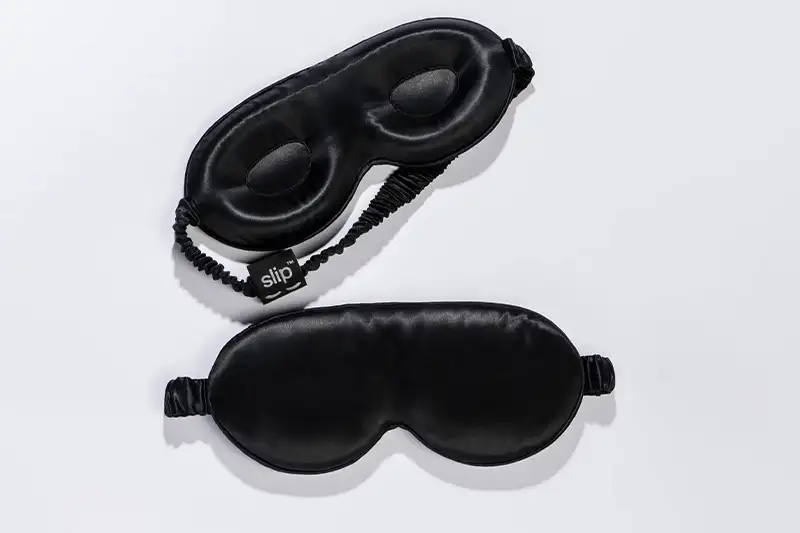 Slip Lovely Lashes Pure Silk Contour Sleep Mask in black