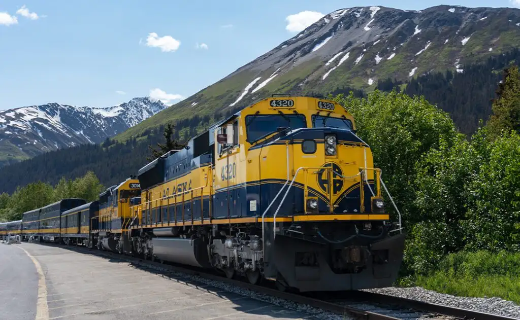Seward, Alaska: Alaska Railroad (ARR) Class II railroad. Passenger train engine 4320. Coastal Classic Train takes passengers between Seward and Anchorage on the Kenai Peninsula.